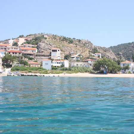 Akrogiali Hotel Plomari Buitenkant foto